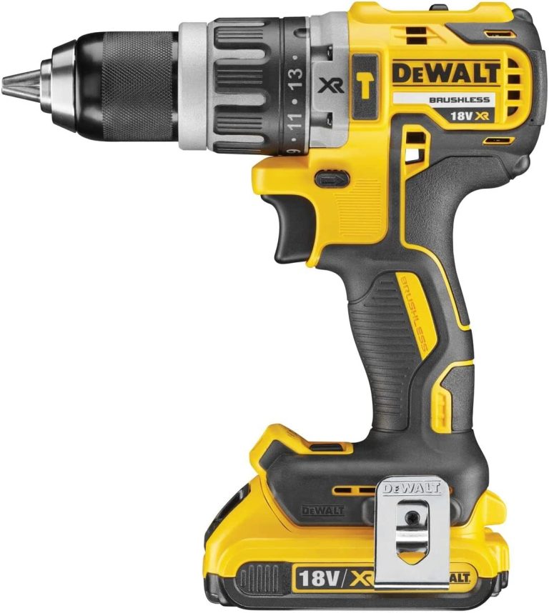 Test et Avis de la Dewalt DCD796D2-QW : une perceuse visseuse à percussion 18V XR brushless ultra-compacte