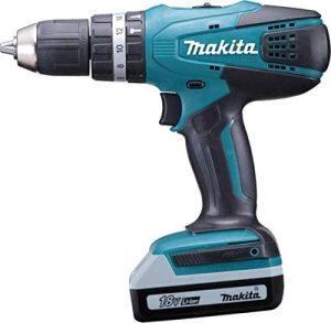 Test et Avis de la Makita HP457DWE : une perceuse compacte 18V pour la mobilité au quotidien