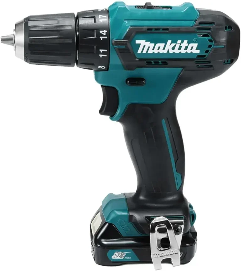 Test et Avis de la Makita DF333DZ : une perceuse visseuse 12V CXT pour maintenance et montage quotidiens