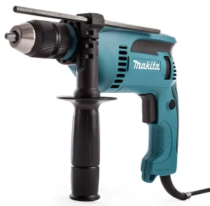 Test et Avis de la Makita HP1641 : une perceuse à percussion 680W polyvalente pour travaux mixtes