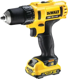 Test et Avis de la Dewalt DCD710D2-QW : une perceuse visseuse 10,8V brushless 24 Nm ultra-légère
