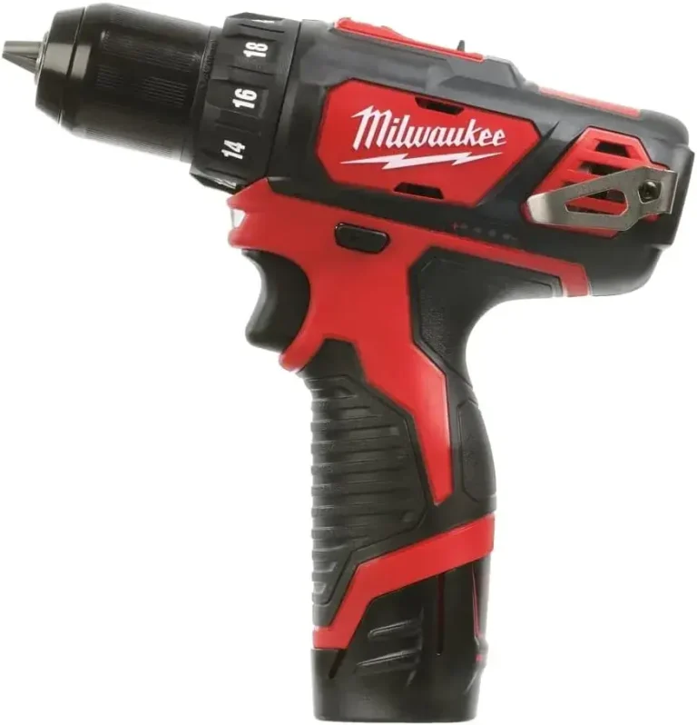 Test et Avis de la Milwaukee M12 BDD-201C : une perceuse-visseuse 12V ultra-légère pour usage intensif